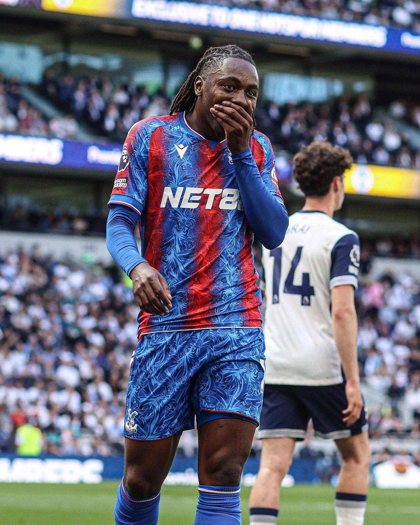 包含持续失利引发热议！，塔图姆在阿森纳比赛中夺冠上演精彩一战的词条