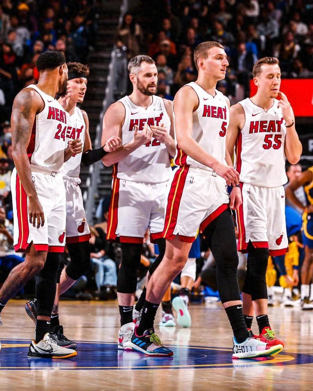 迈阿密热火迎NBA总决赛关键赛,冲刺阶段扳平良机,细节曝光,身体对抗强度拉满的简单介绍 迈阿密热火迎NBA总决赛关键赛,冲刺阶段扳平良机,细节曝光,身体对抗强度拉满的简单介绍