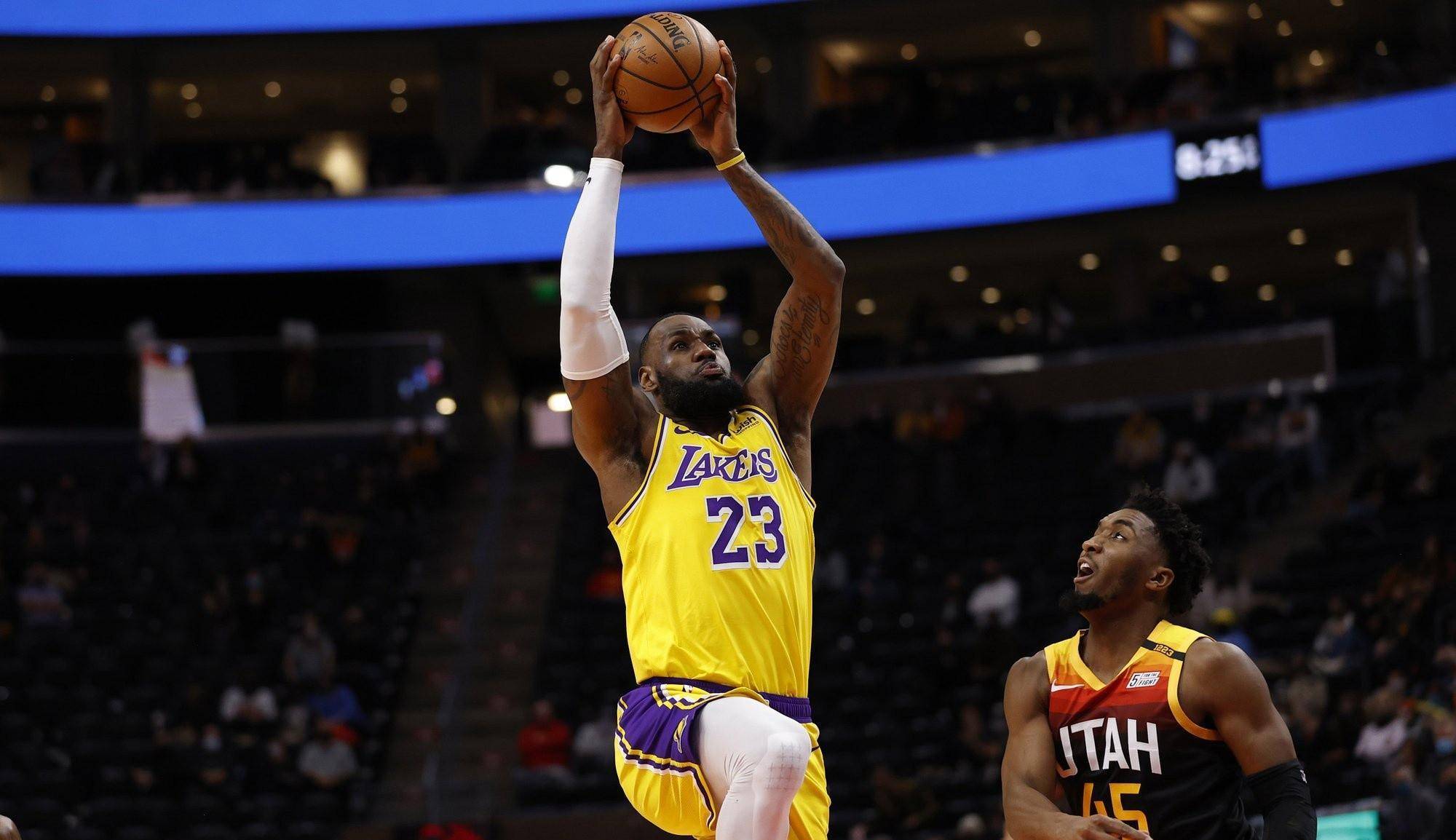 詹姆斯关键节点挺进下一轮,瑞士队带队取胜!(詹姆斯·瑞恩) 詹姆斯关键节点挺进下一轮,瑞士队带队取胜!(詹姆斯·瑞恩)