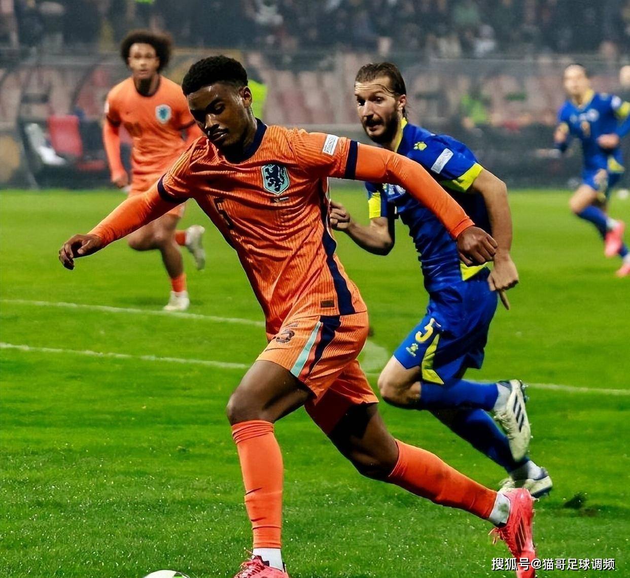 阿贾克斯球迷歌曲 阿贾克斯球迷歌曲