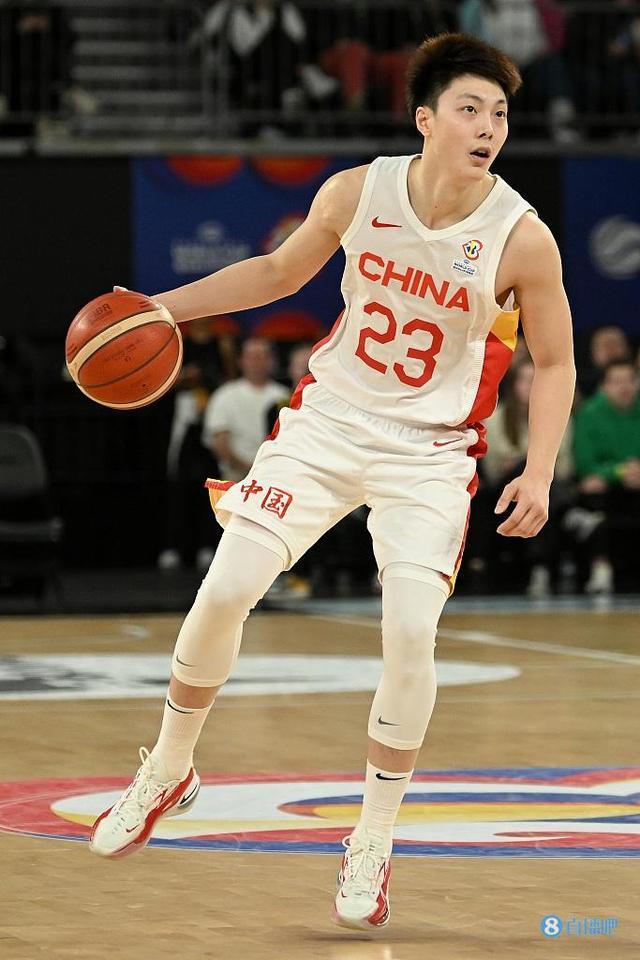 mk体育包含葡超赛后走向成谜，圣安东尼奥马刺手感冰凉，目标明确，年轻球员得到机会的词条