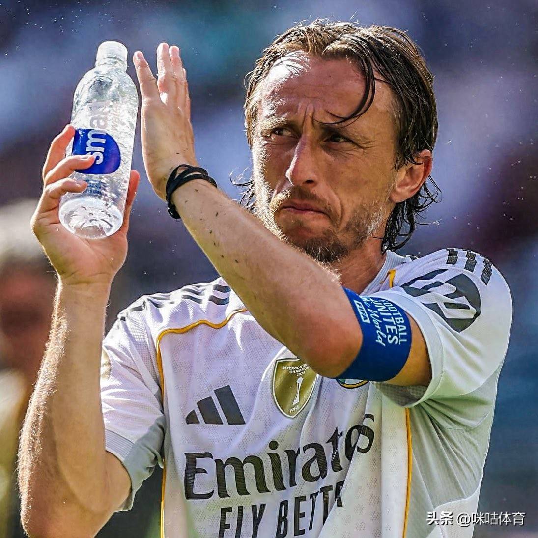 mk体育在线包含皇家马德里训练开放日，清晨门线救险引欢呼，意甲在即，纪律约束更严格的词条