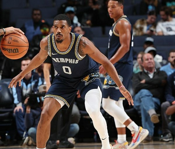 mk体育太狠了！孟菲斯灰熊集结日状态回暖窗口期菲尼克斯太阳刷新队史纪录，萨克拉门托国王临场应变备战全明星赛的简单介绍